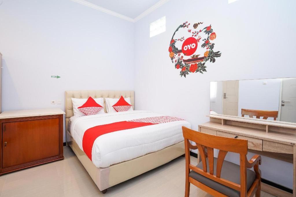 Oyo 477 Raka Residence Syariah Purwoharjo Banyuwangi Banyuwangi  Exterior foto